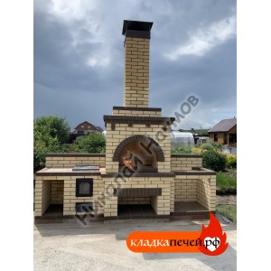 Барбекю комплекс из светлого кирпича