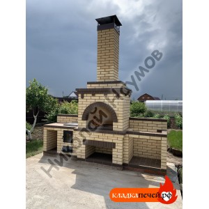 Барбекю комплекс из светлого кирпича