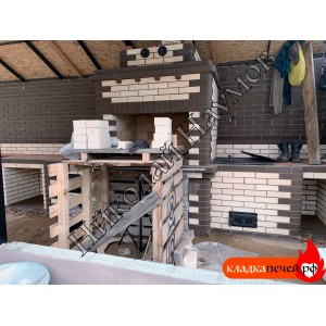 Уличный барбекю комплекс с тандыром в СНТ Строитель-2
